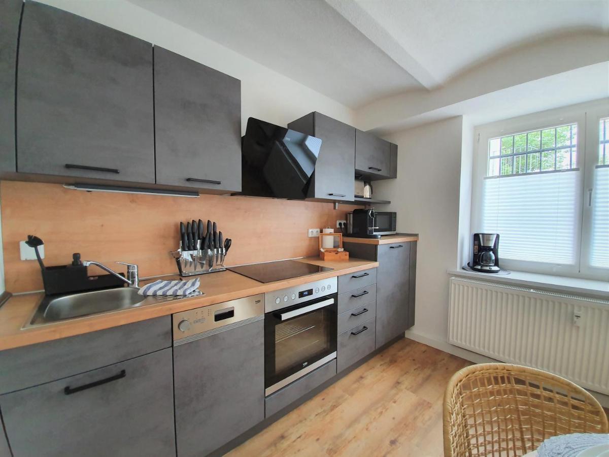 Pb Ferienwohnungen - Fewo 1 - Stilvoll Eingerichtetes Apartment Im Herzen Senftenbergs Екстер'єр фото